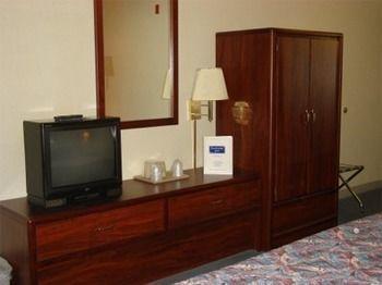 Eastwood Inn Motley ภายนอก รูปภาพ